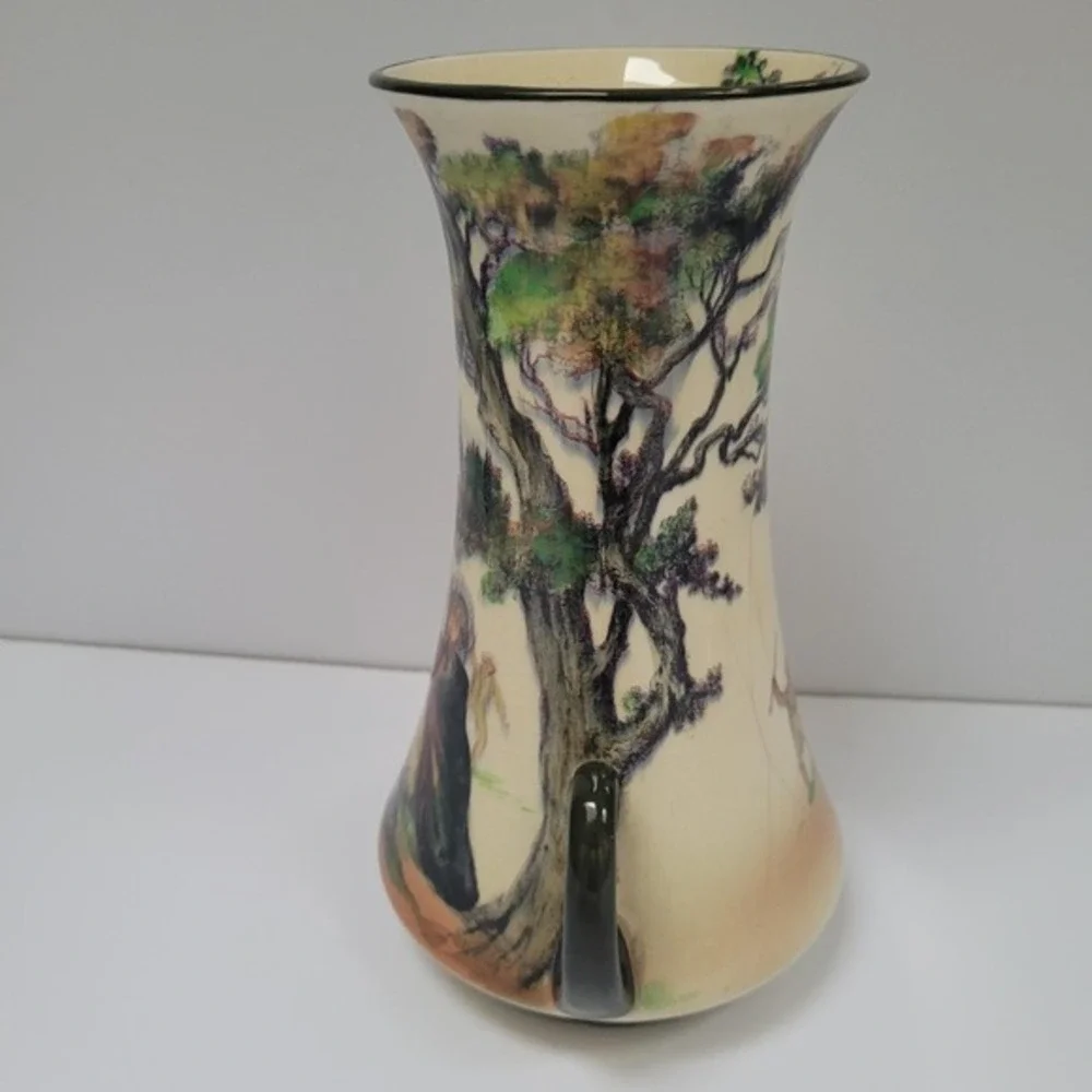 Royal Doulton Vintage Vase Old English Sack Race‎ D3470 Antique